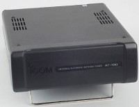 ICOM AT-180 Acoplador Automático de antenas HF / 6 metros - Clique para ampliar a foto